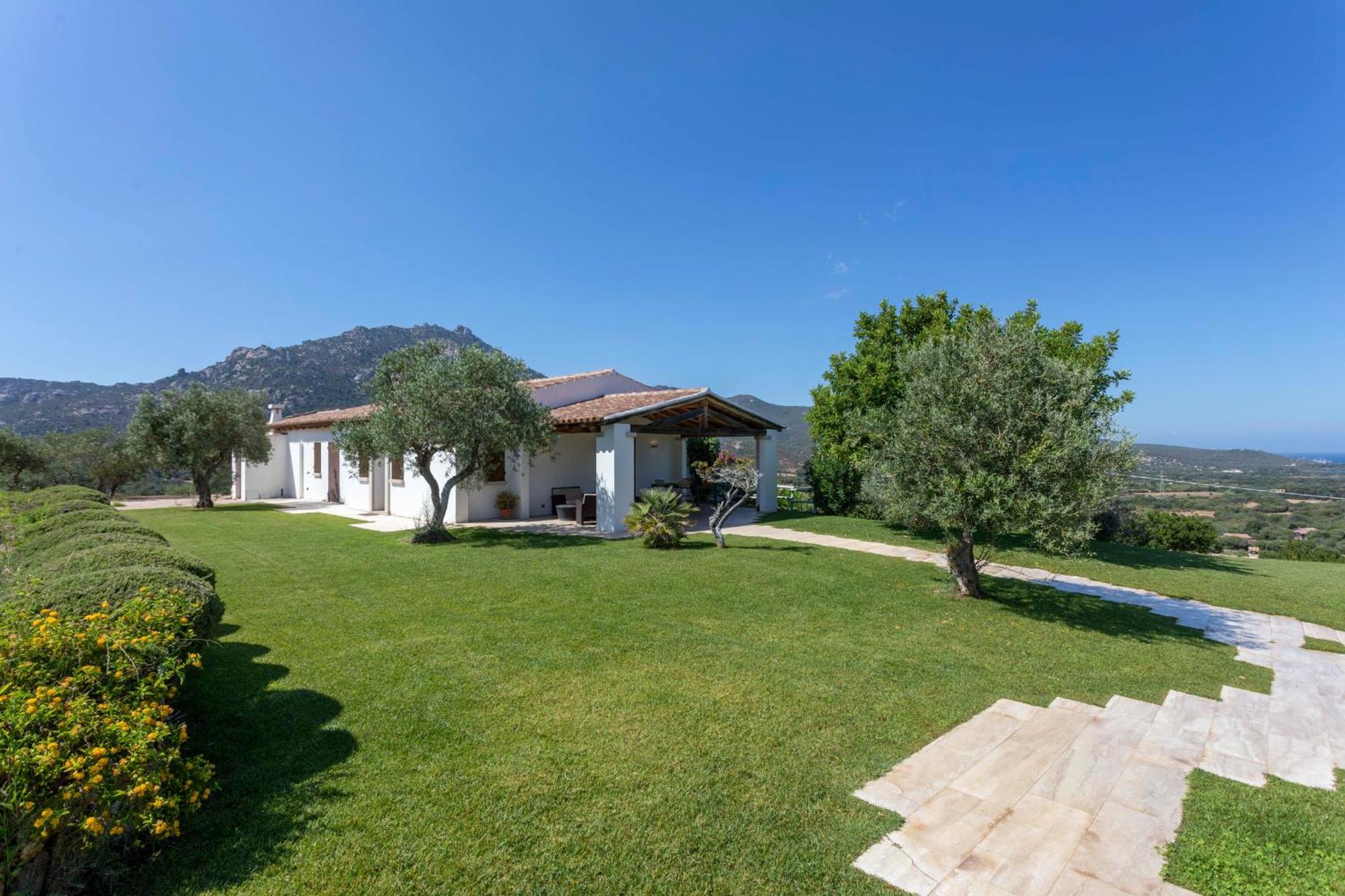 Villa Alba Esclusiva Villa Con Piscina A Sfioro E Vista Mozzafiato Sul Mare Cugnana Exterior foto